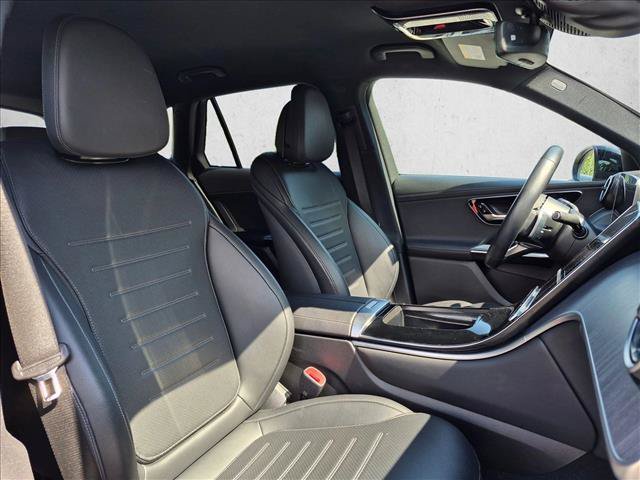 Used 2024 Mercedes-Benz GLC 300 image 19