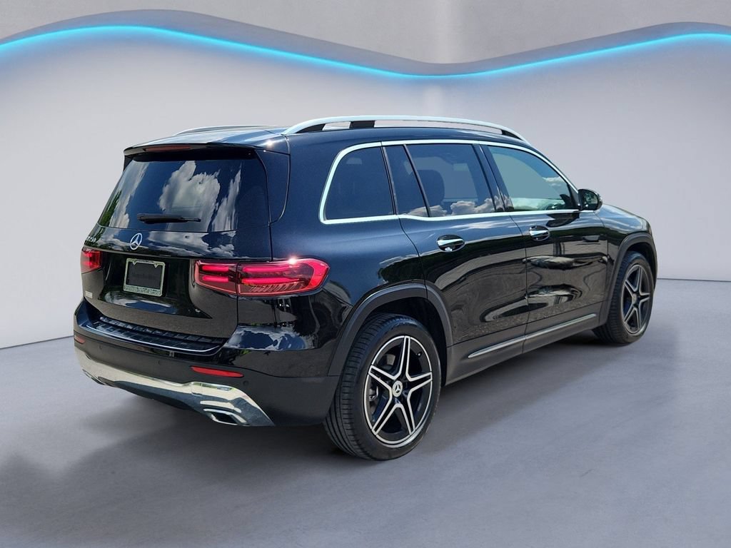 Used 2024 Mercedes-Benz GLB 250 image 4