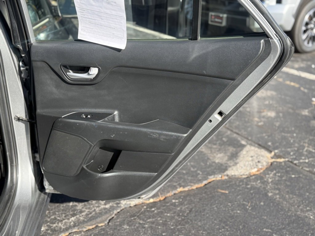 Used 2021 Kia Rio S image 18