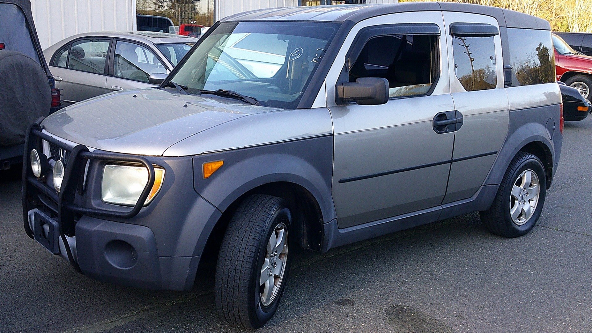 Used 2004 Honda Element EX image 3