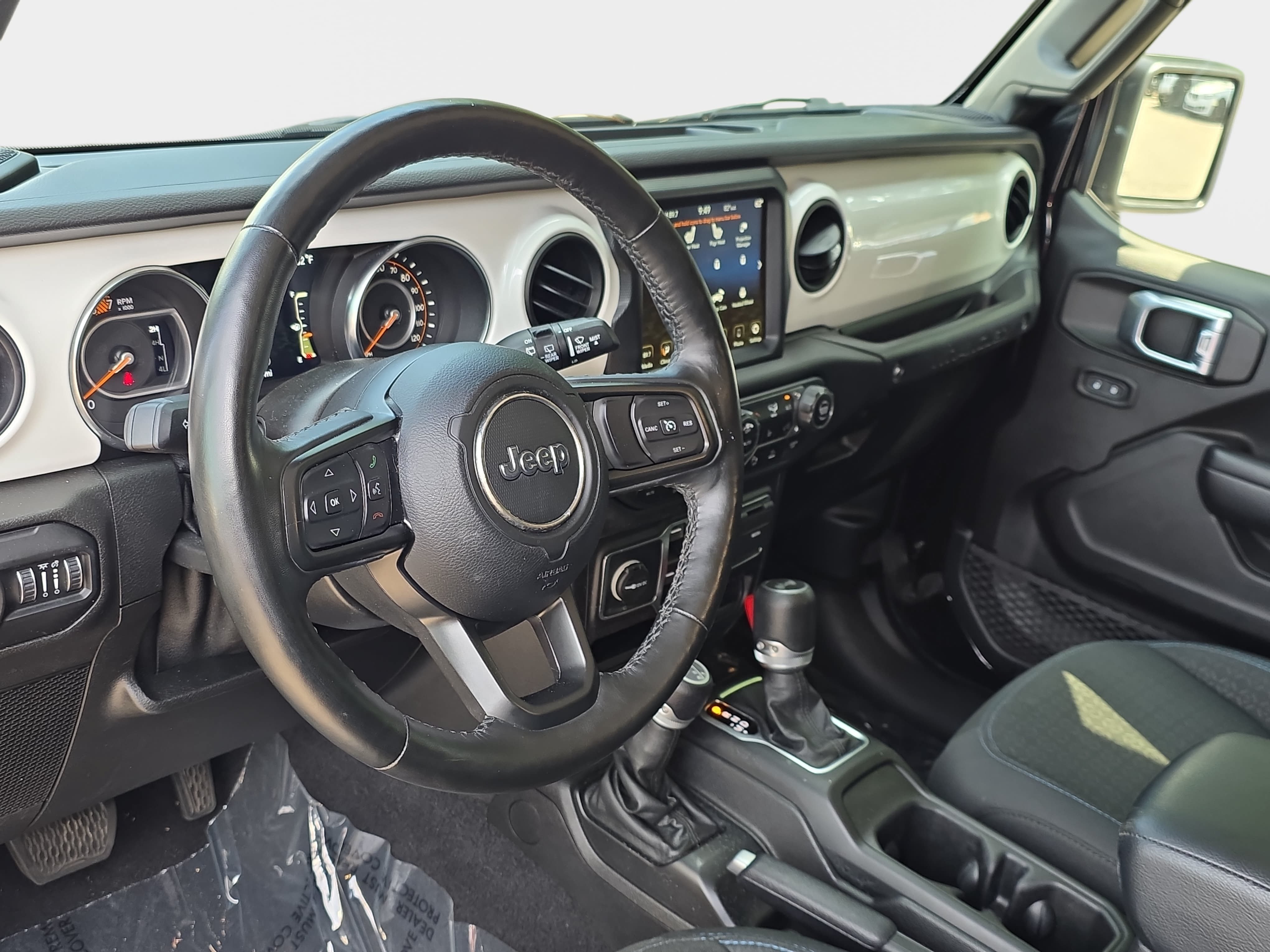 Used 2021 Jeep Wrangler Unlimited Sport AWD/4WD image 14