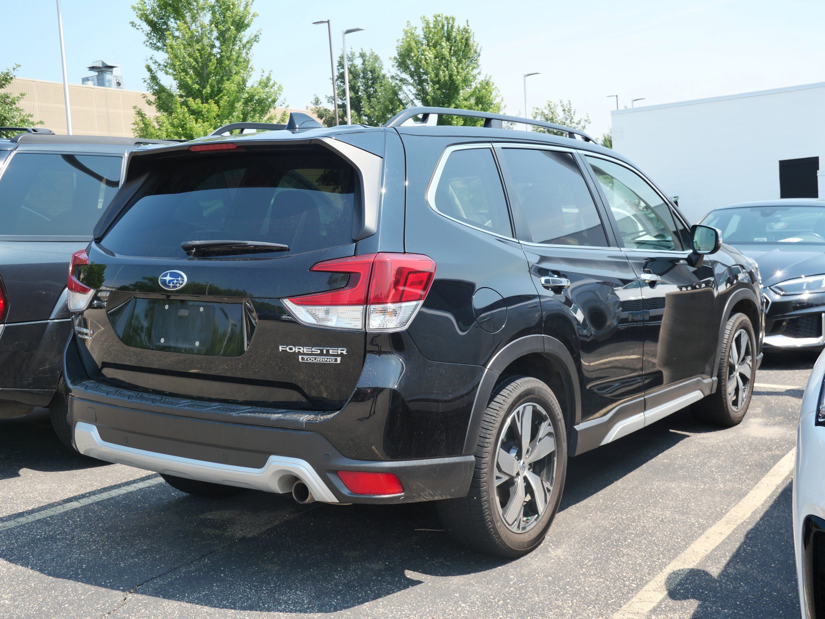 Used 2019 Subaru Forester Touring w/ Popular Package #3 AWD/4WD image 5