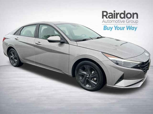 Used 2022 Hyundai Elantra SEL w/ Convenience Package