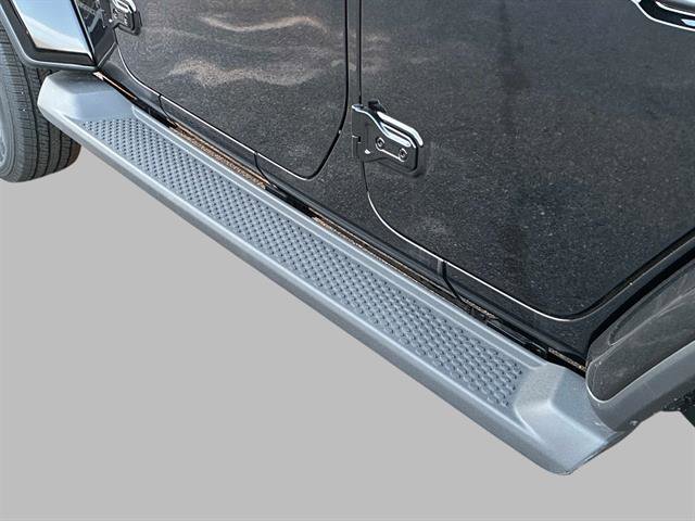 New 2026 Jeep Wrangler Sahara image 7