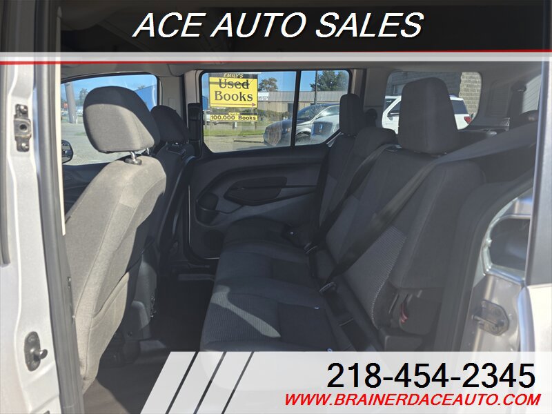 Used 2017 Ford Transit Connect XL FWD image 9