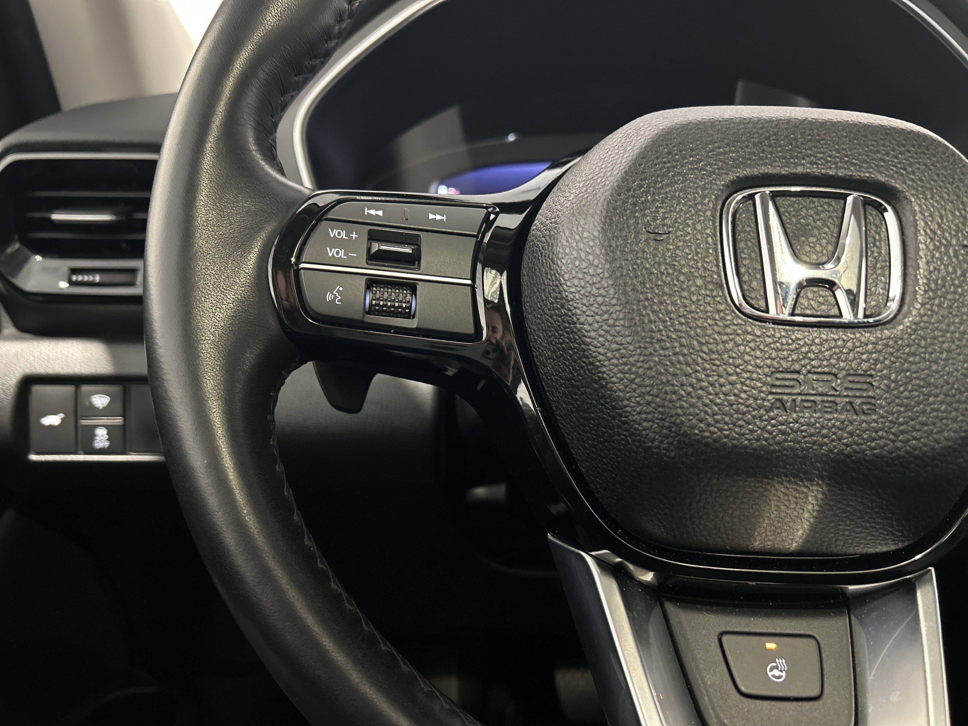 Certified 2024 Honda Pilot Elite image 18