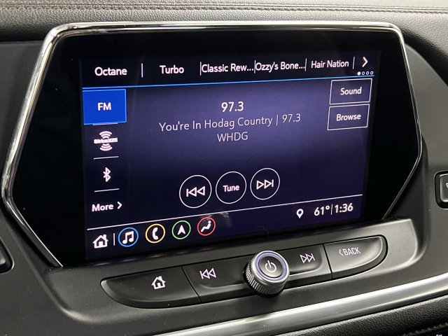 Used 2019 Chevrolet Blazer Premier w/ Sun and Wheels Package AWD/4WD image 14