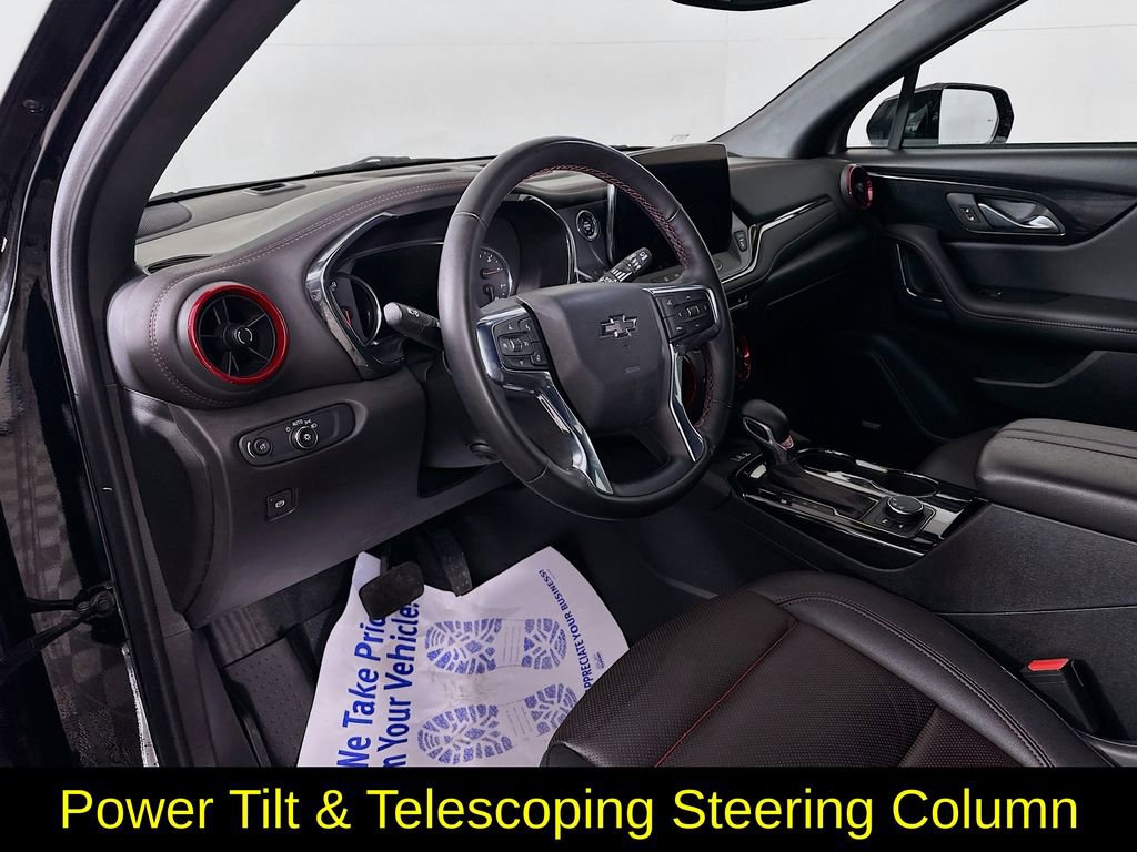 Used 2024 Chevrolet Blazer RS w/ Enhanced Convenience Package FWD image 14