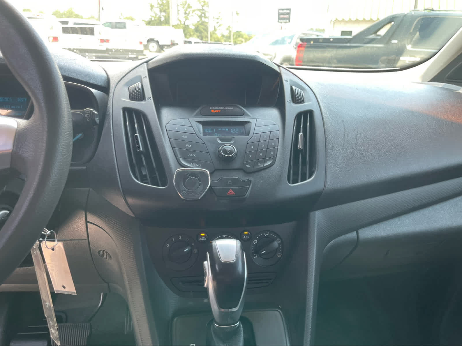 Used 2018 Ford Transit Connect XL FWD image 15