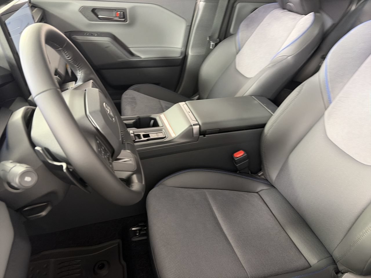 New 2026 Toyota RAV4 XSE AWD/4WD image 19