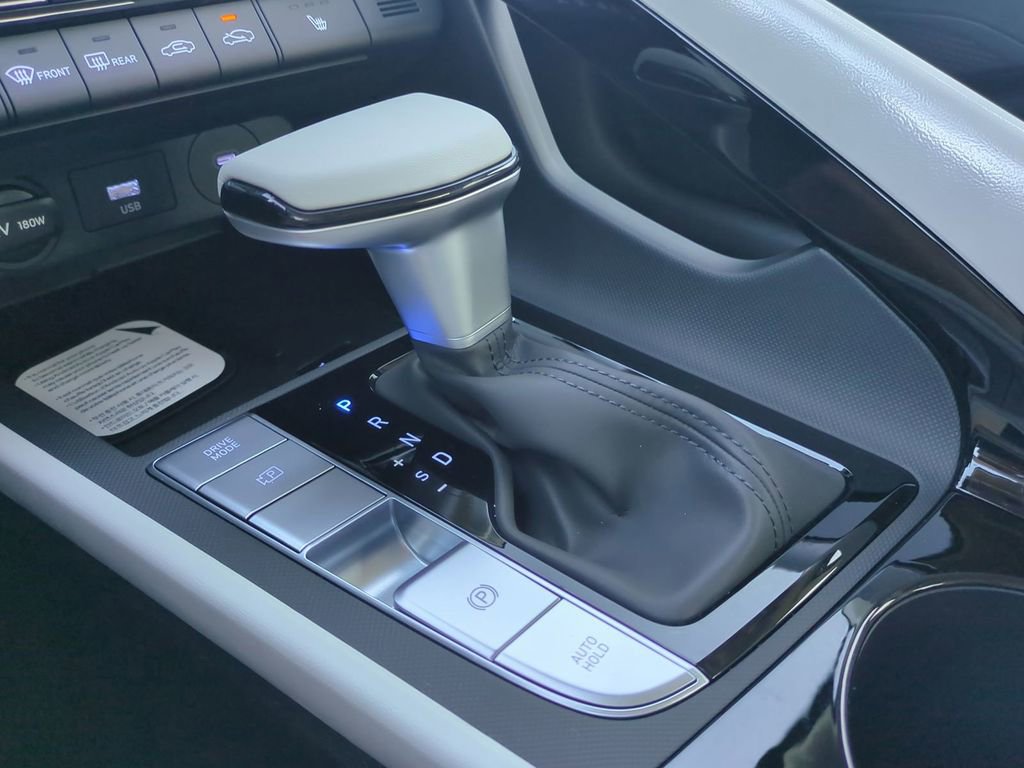 New 2026 Hyundai Elantra Limited image 20
