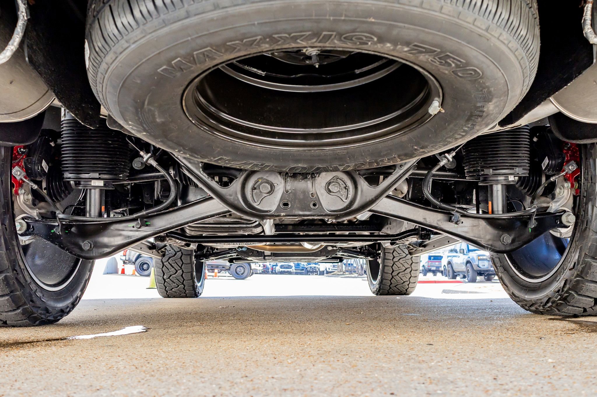 Used 2026 Cadillac Escalade V AWD/4WD image 14