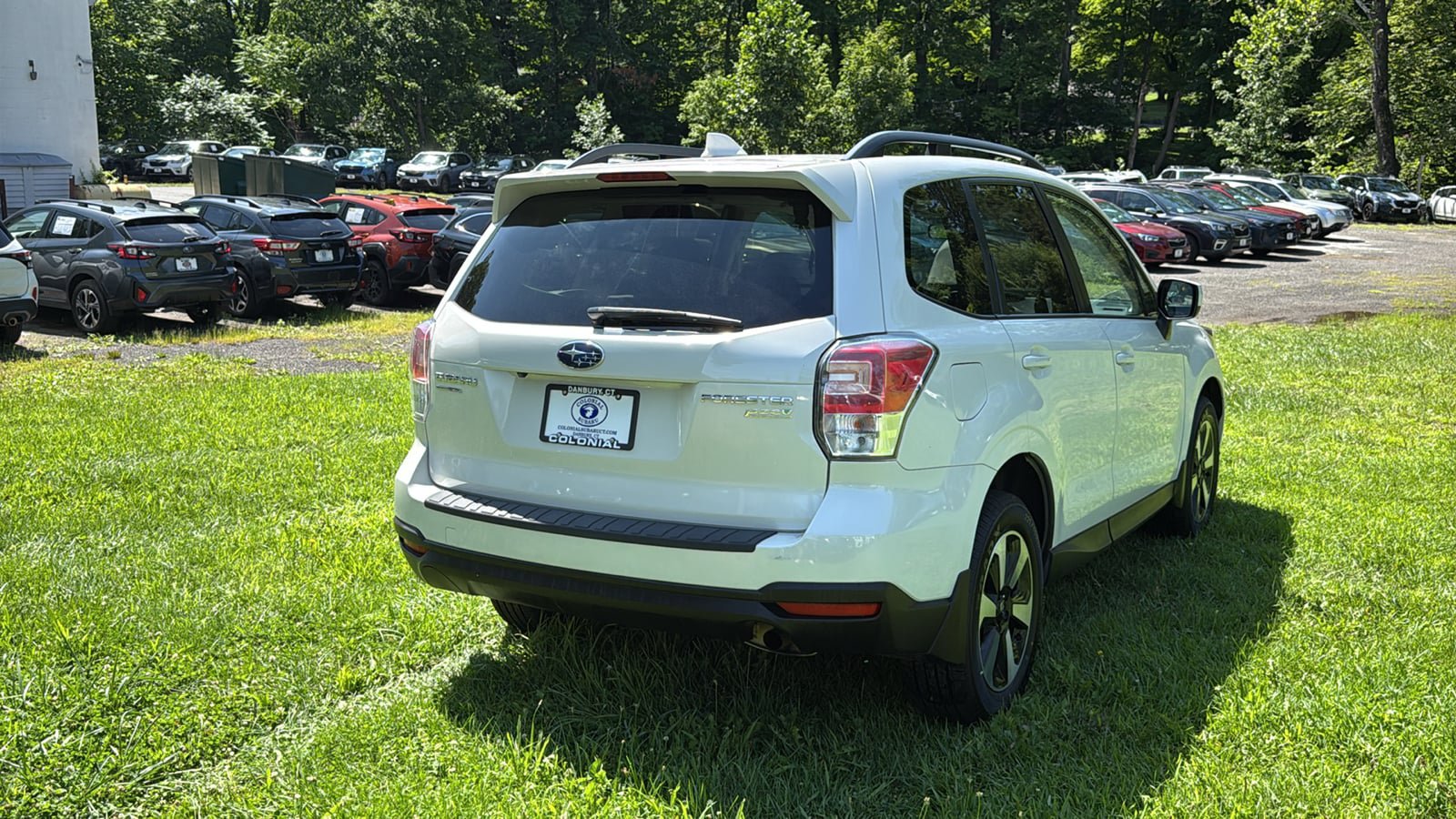 Used 2017 Subaru Forester 2.5i Premium w/ All-Weather Package AWD/4WD image 5