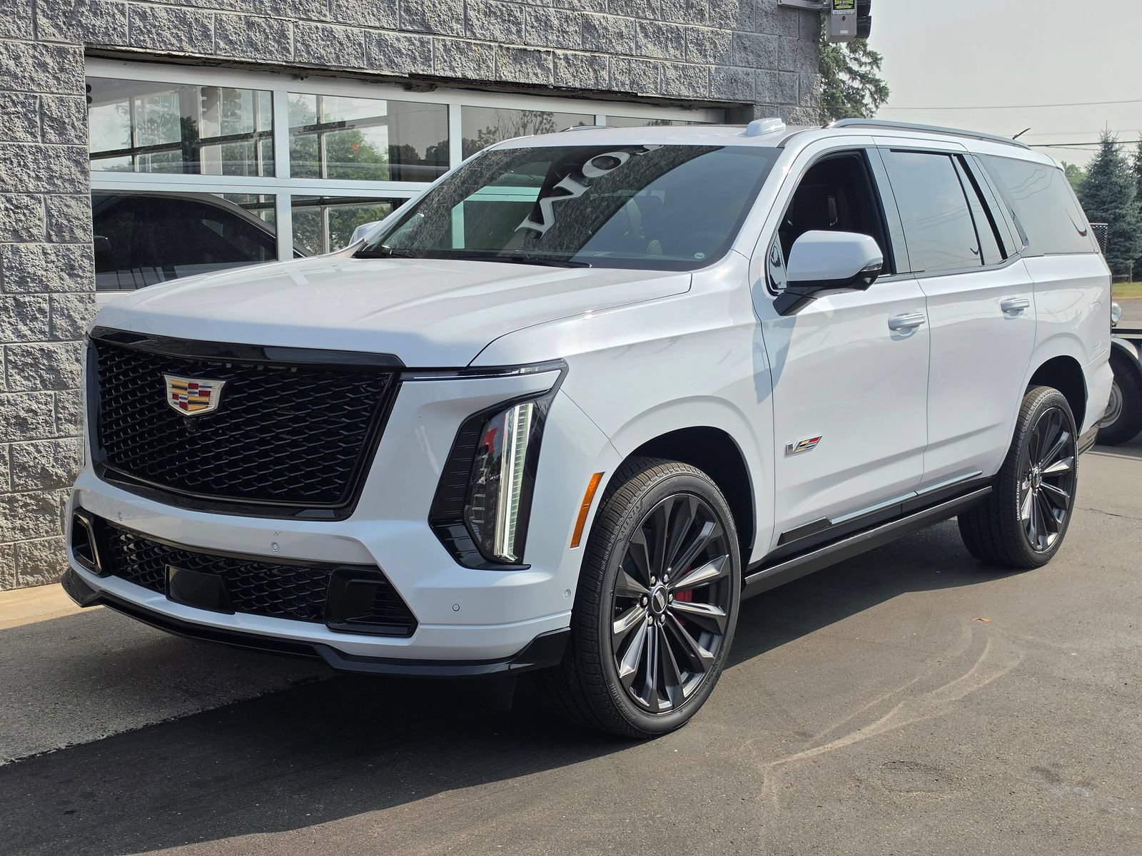 Used 2026 Cadillac Escalade V w/ LPO, Floor Liner Package AWD/4WD image 1