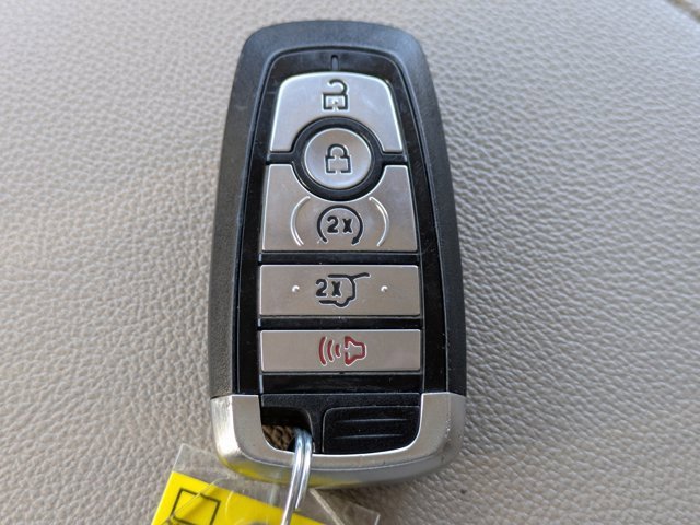 Used 2024 Ford Expedition Max Limited image 26