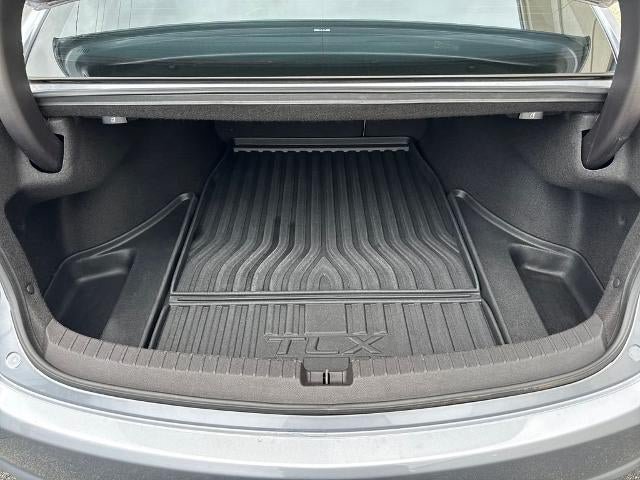Used 2015 Acura TLX w/ Technology Package FWD image 13