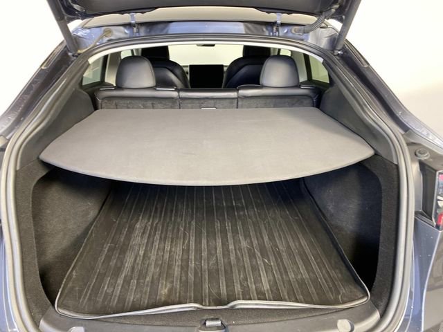 Used 2023 Tesla Model Y Long Range image 8