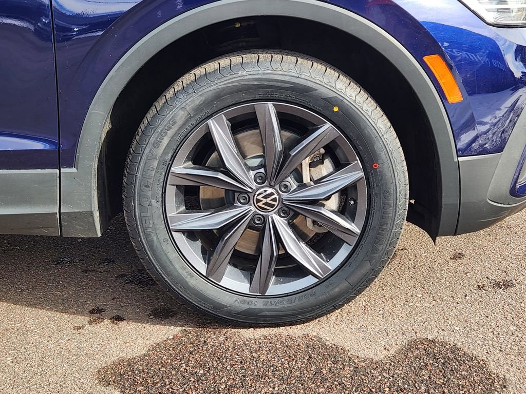 Used 2022 Volkswagen Tiguan SE image 29