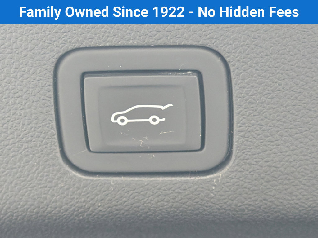 Used 2024 Chevrolet Tahoe LT RWD image 19