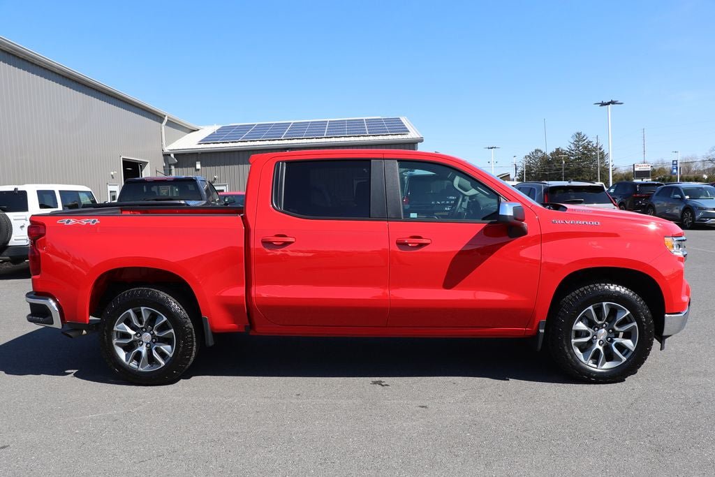 Used 2026 Chevrolet Silverado 1500 LT AWD/4WD image 3