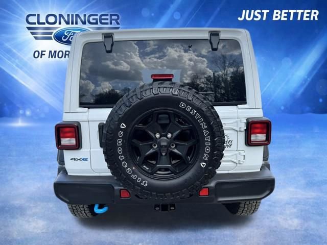 Used 2023 Jeep Wrangler Unlimited w/ Cold Weather Group AWD/4WD image 9