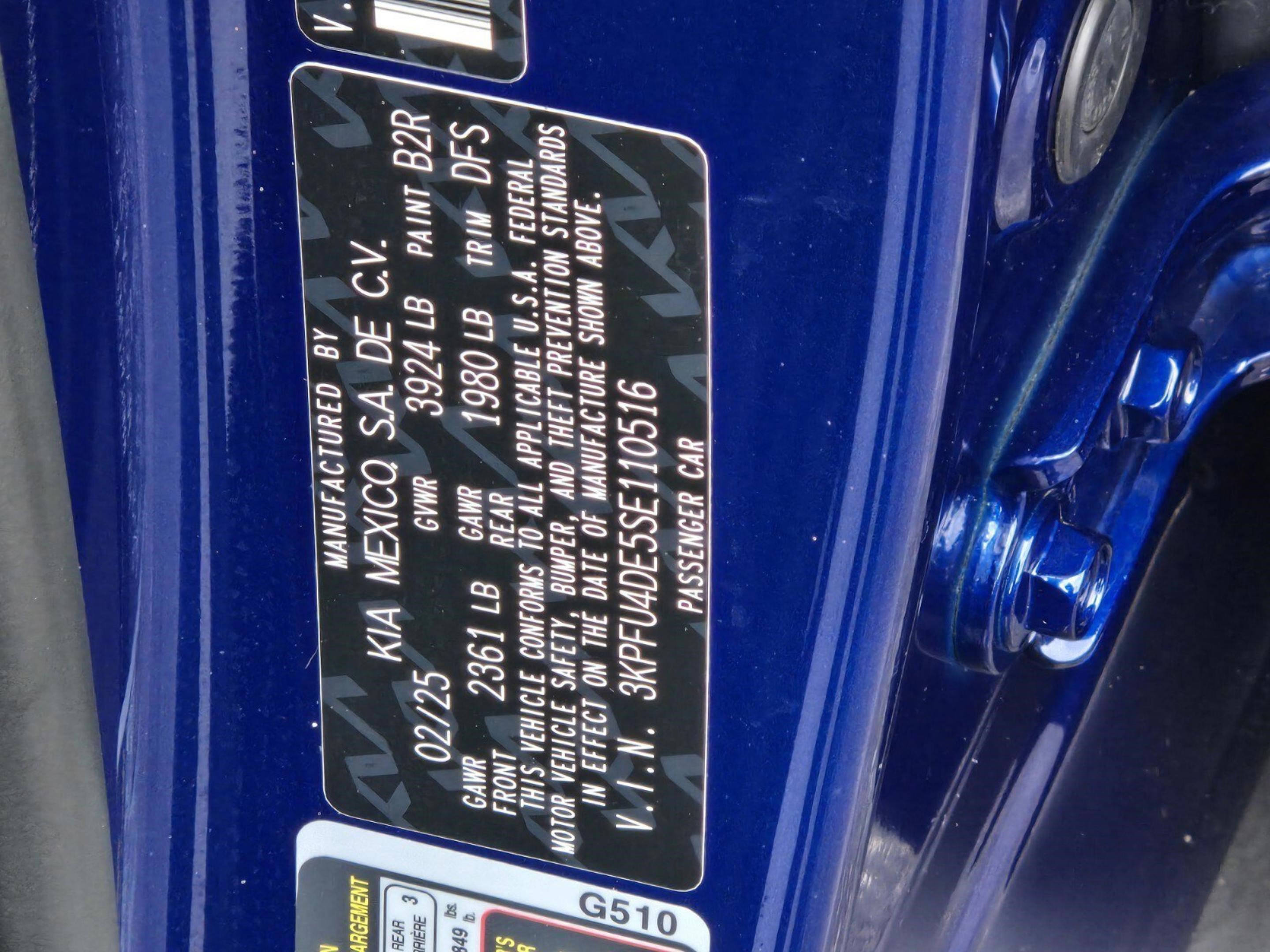 Used 2025 Kia K4 EX image 33