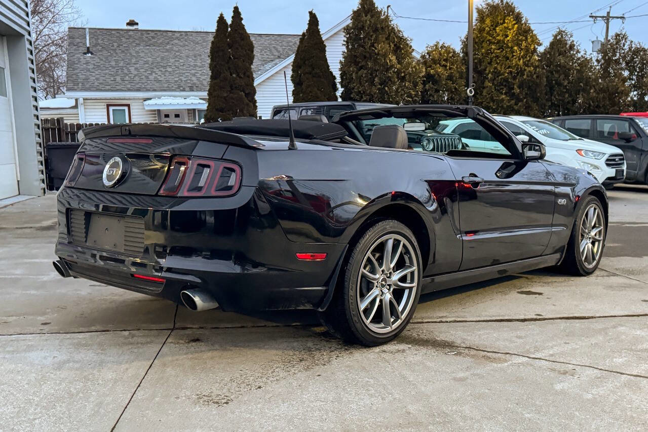 Used 2013 Ford Mustang GT Premium w/ Electronics Pkg image 3