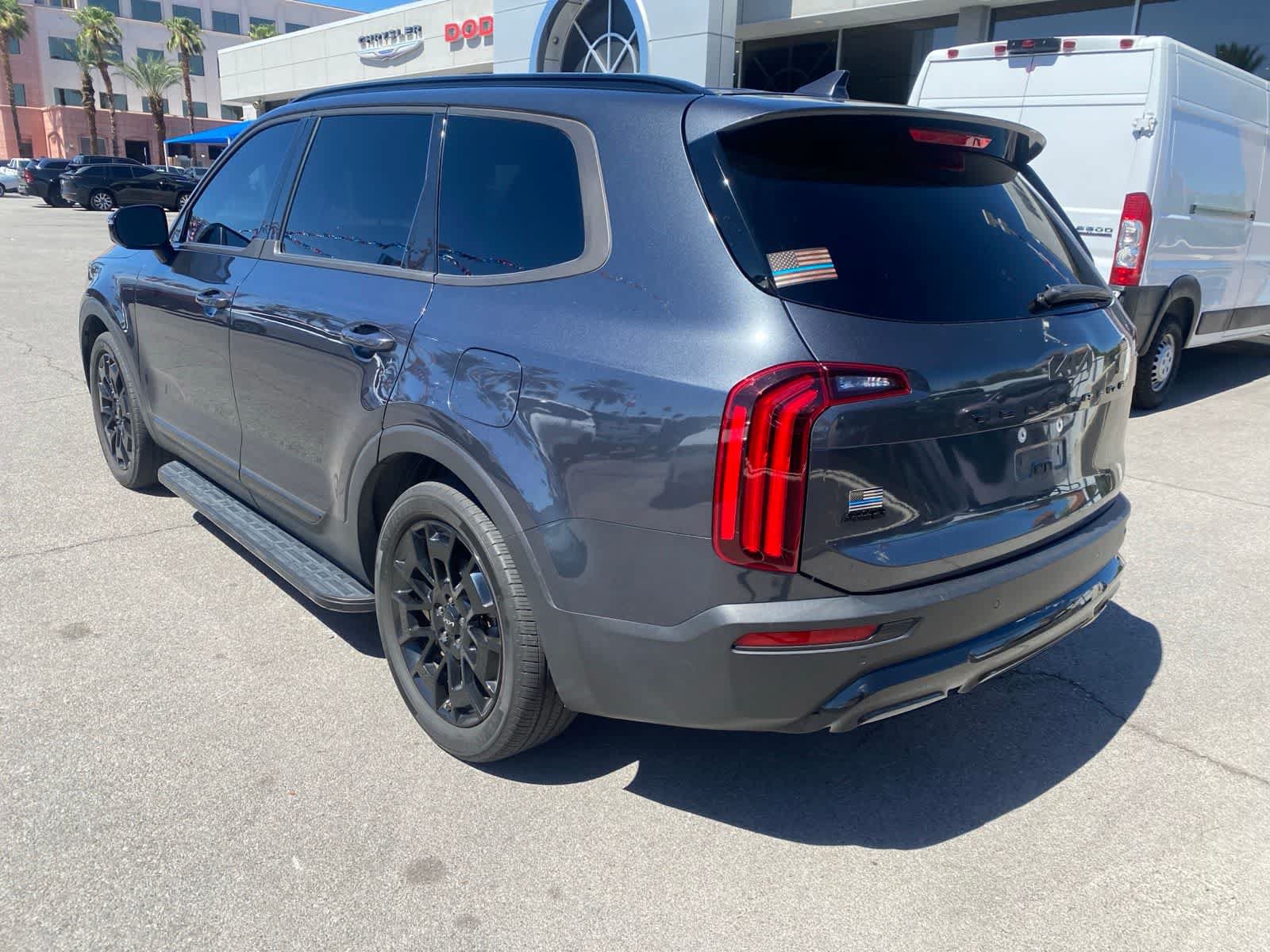 Used 2022 Kia Telluride SX w/ Nightfall Edition Package AWD/4WD image 8