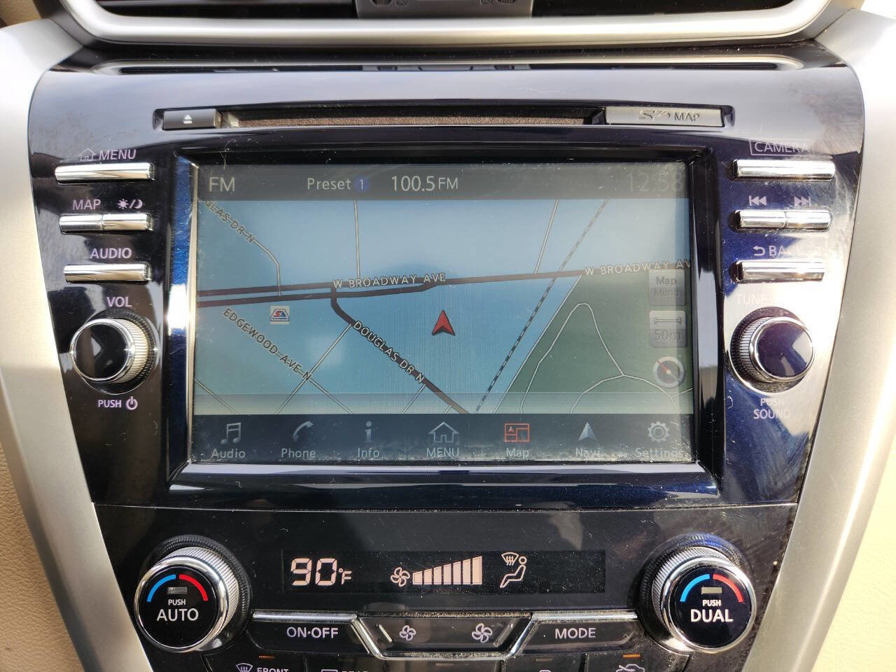 Used 2016 Nissan Murano SL image 23