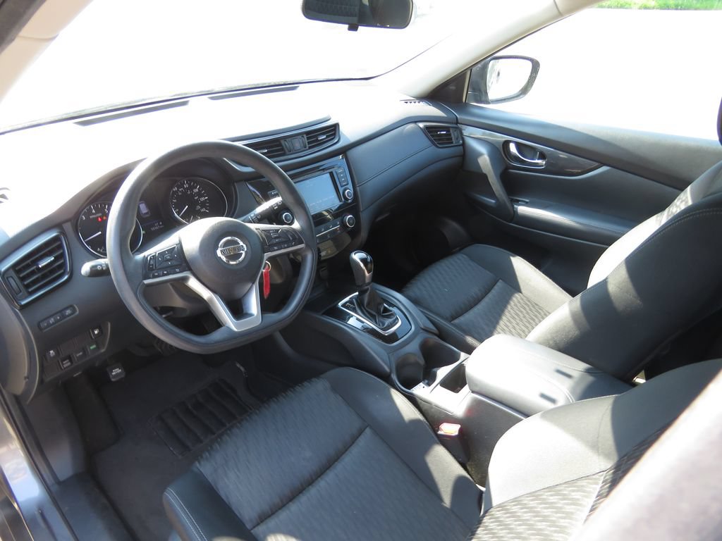 Used 2018 Nissan Rogue S AWD/4WD image 11