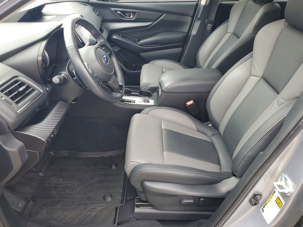 Used 2022 Subaru Ascent Onyx Edition image 5