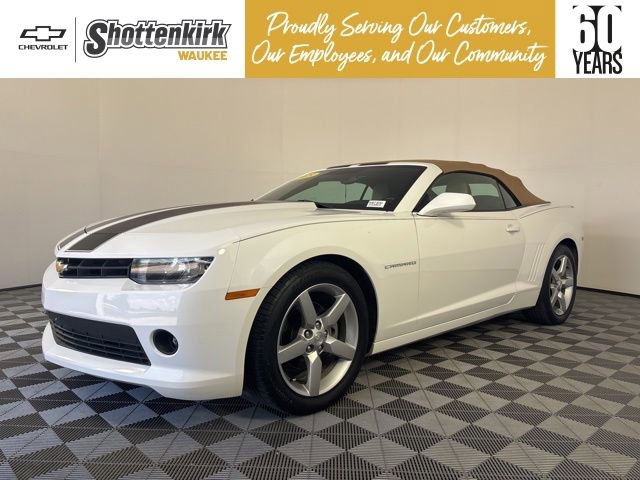 Used 2015 Chevrolet Camaro LT RWD image 1