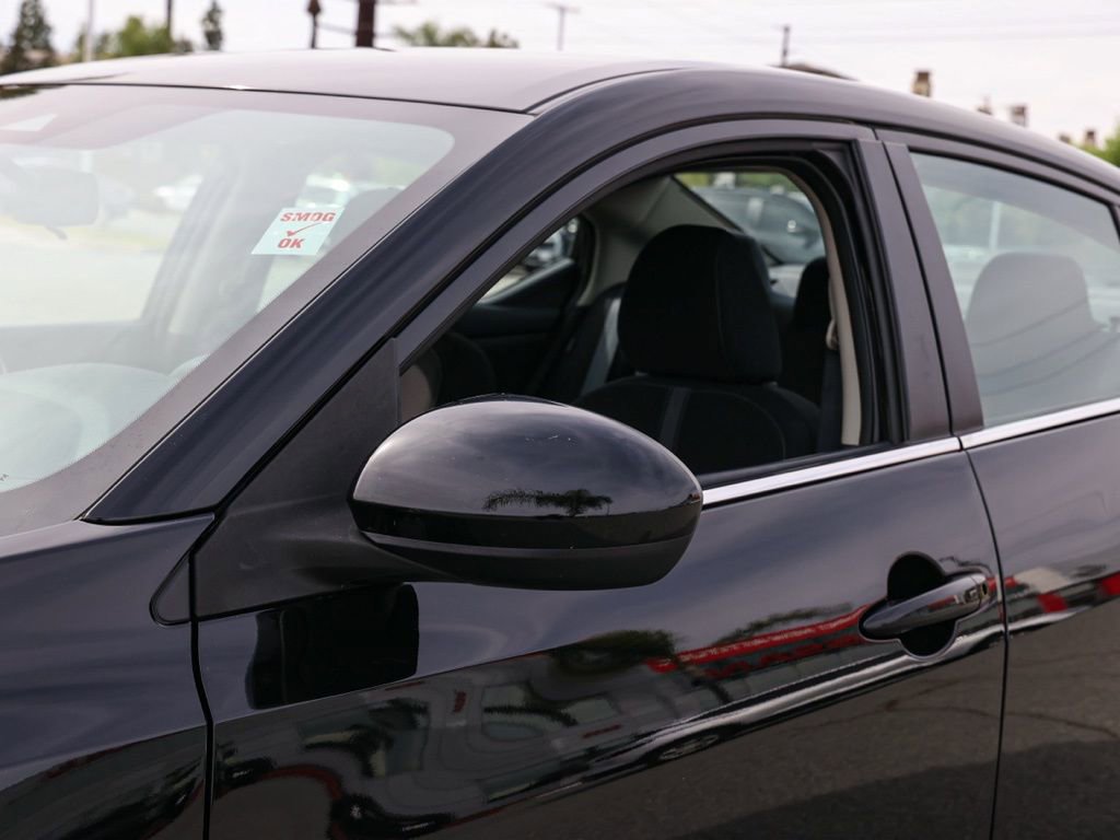 Used 2025 Nissan Sentra SV image 12