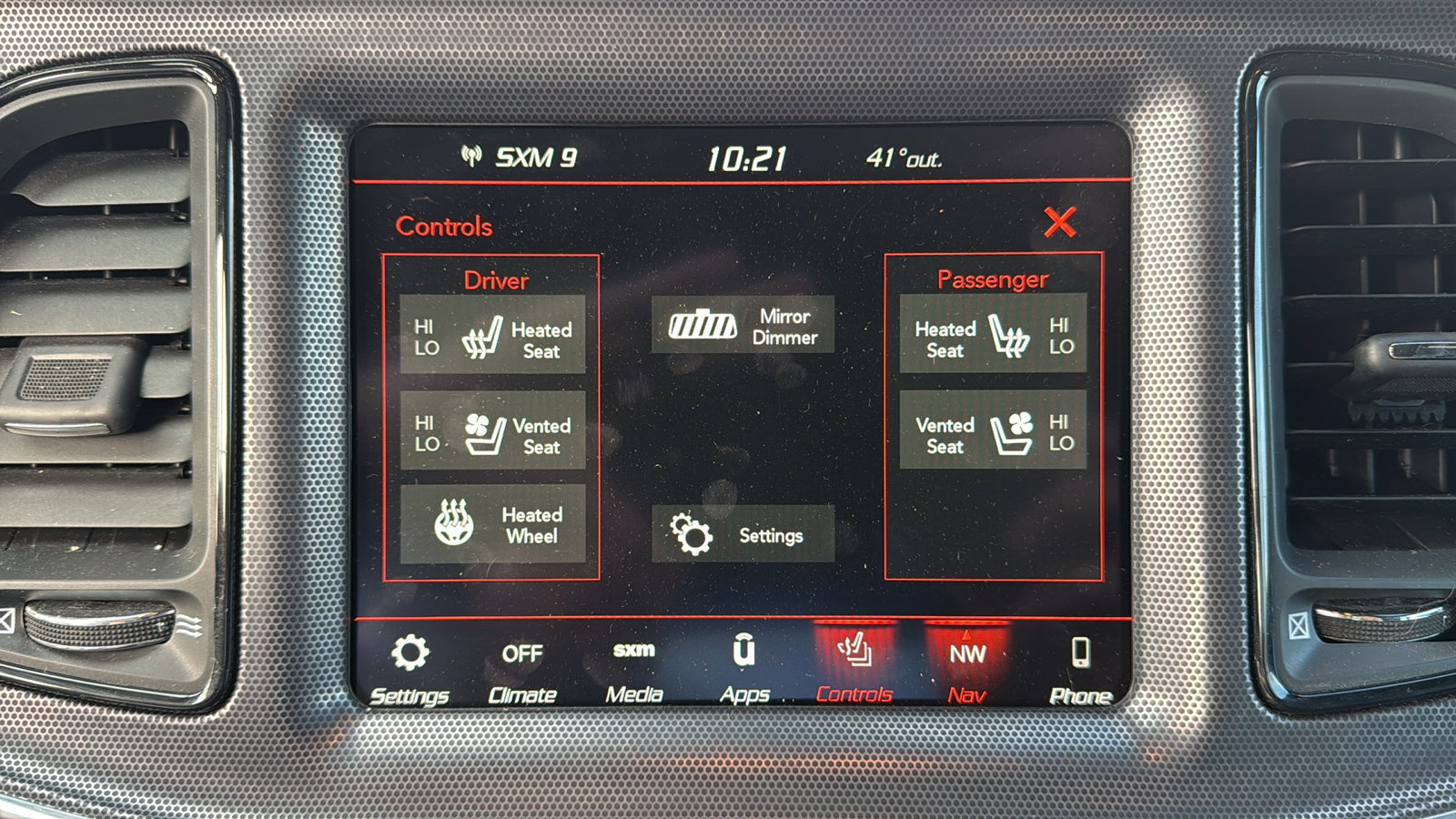 Used 2018 Dodge Challenger R/T Scat Pack w/ Dynamics Package image 24