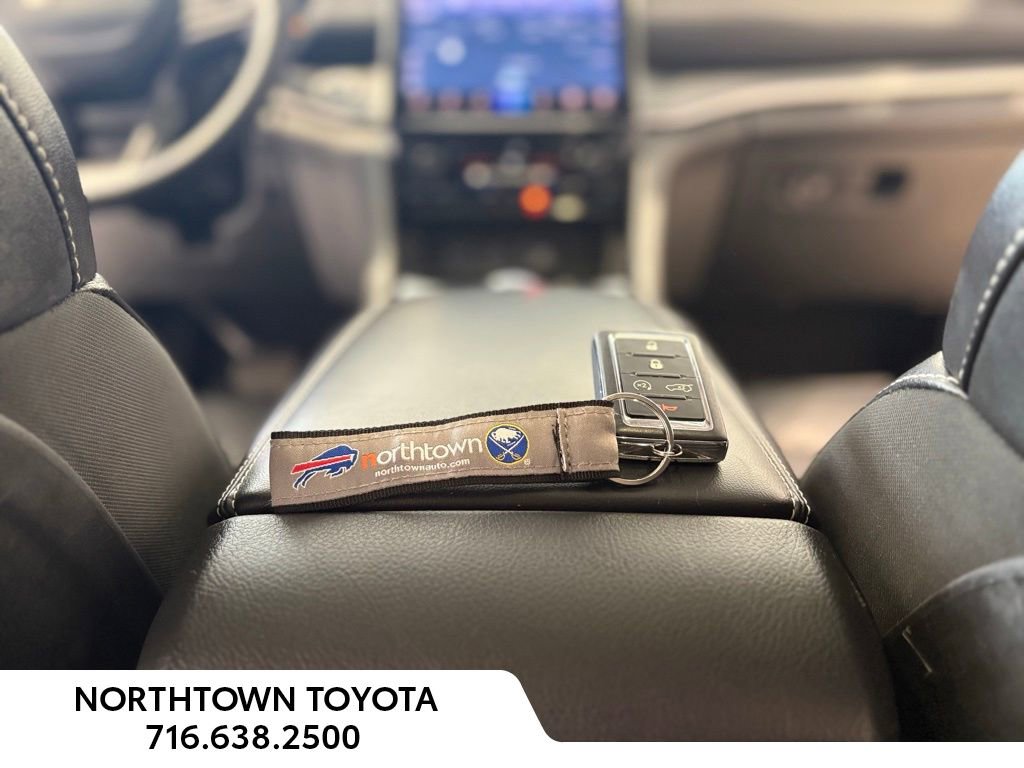 Used 2021 Jeep Grand Cherokee L Limited AWD/4WD image 47