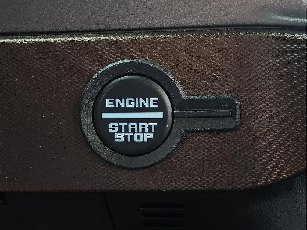Used 2022 Ford Bronco Outer Banks AWD/4WD image 16