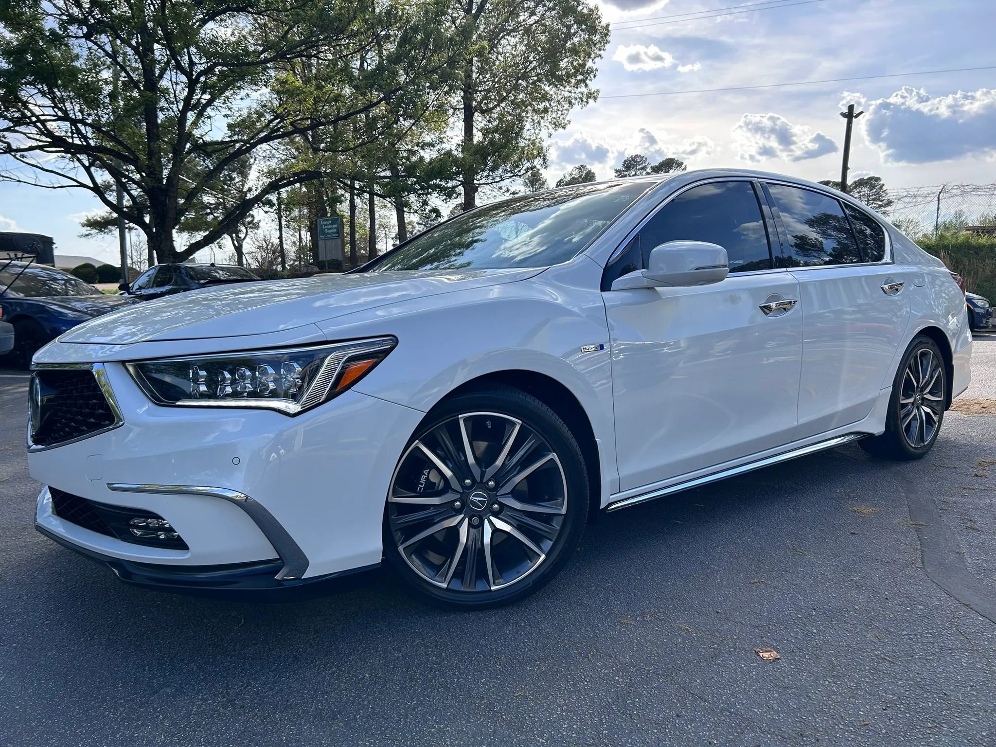 Used 2020 Acura RLX Sport Hybrid w/ Advance Pkg image 12