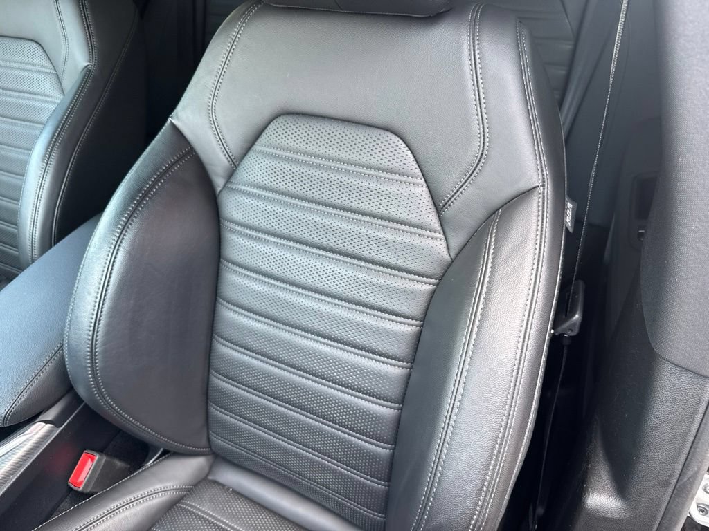 Used 2023 Alfa Romeo Stelvio Veloce AWD/4WD image 32