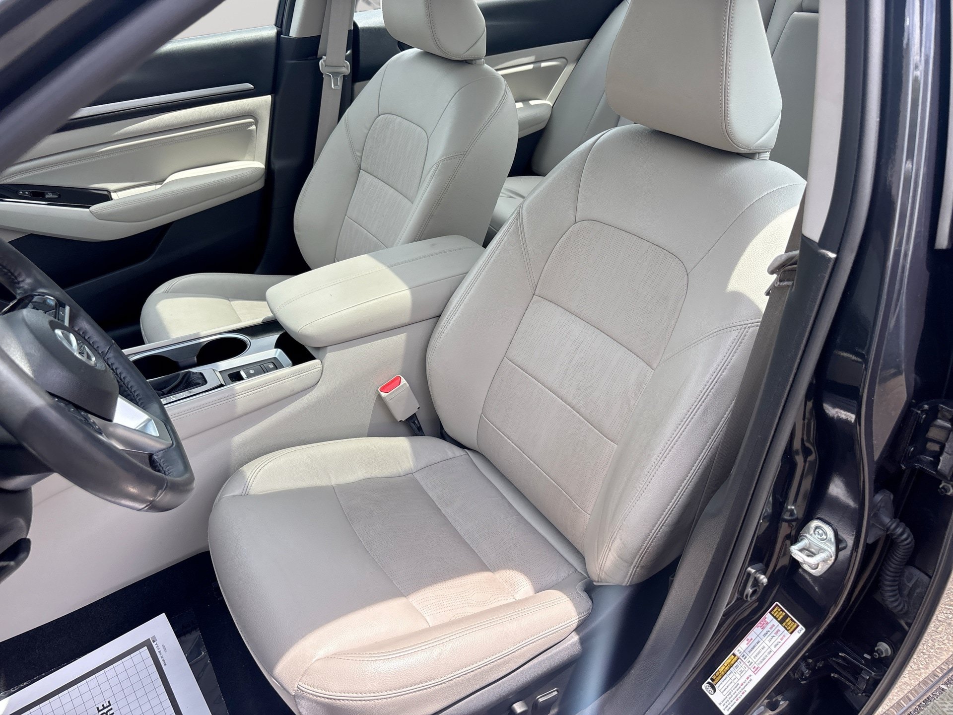 Used 2022 Nissan Altima 2.5 SL AWD/4WD image 13