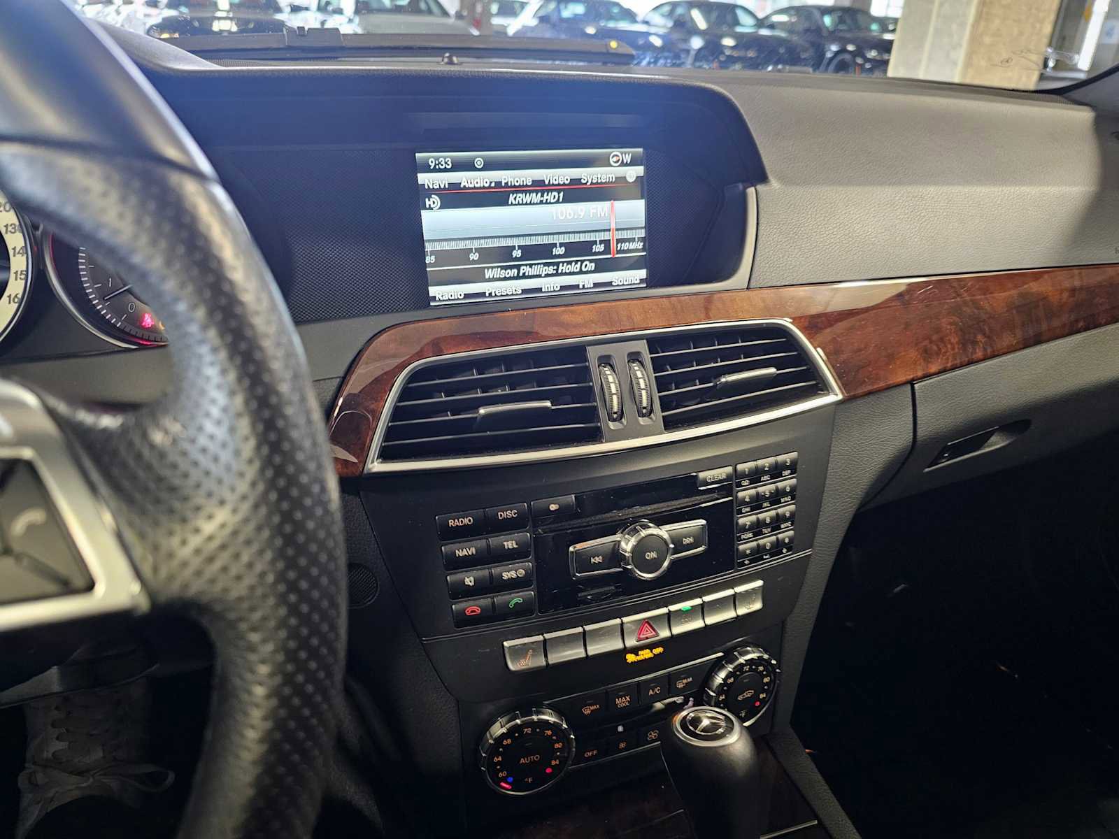 Used 2013 Mercedes-Benz C 300 Sport image 14