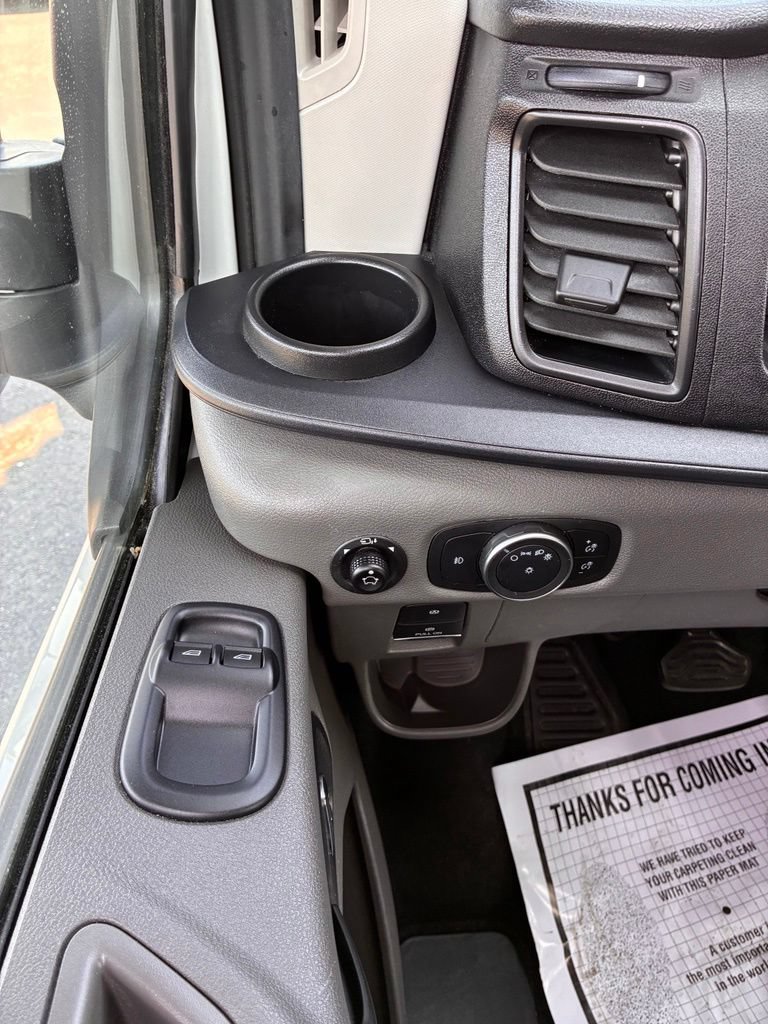 Used 2024 Ford Transit 350 XLT RWD image 29