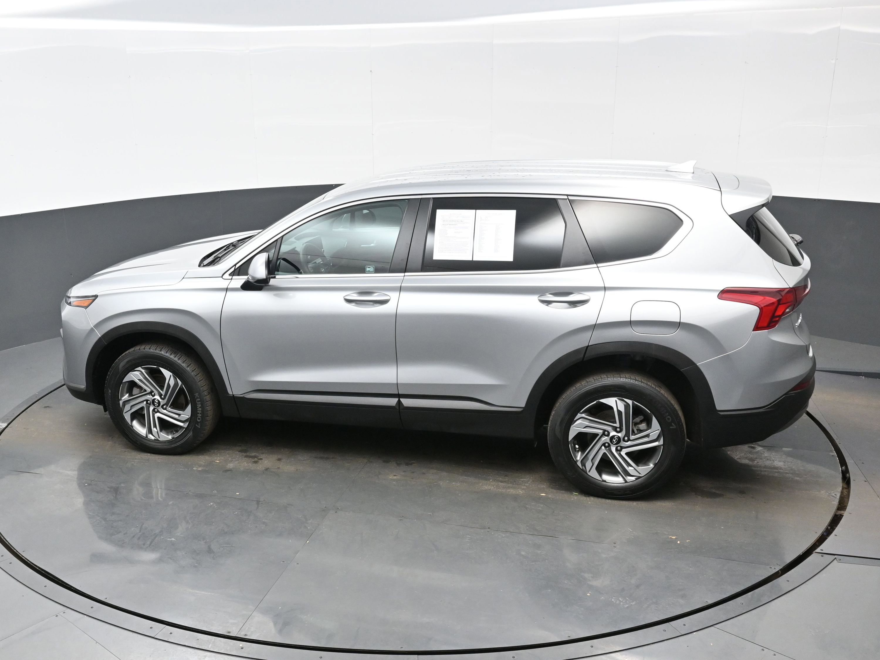 Certified 2021 Hyundai Santa Fe SE image 31