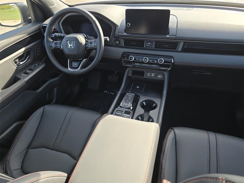 New 2025 Honda Pilot TrailSport image 26