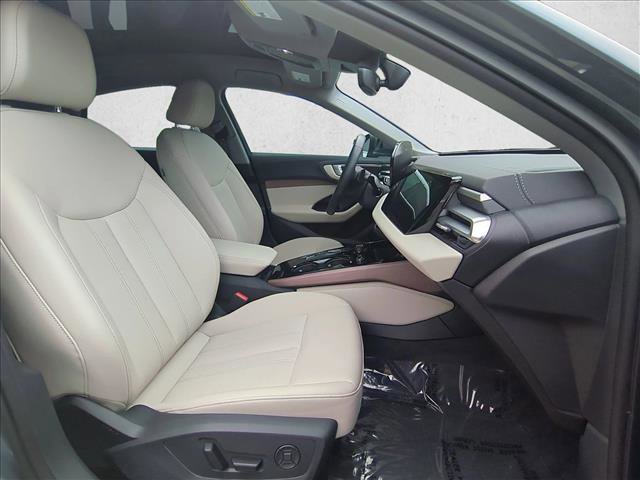 Used 2025 Audi A5 2.0T Premium image 24