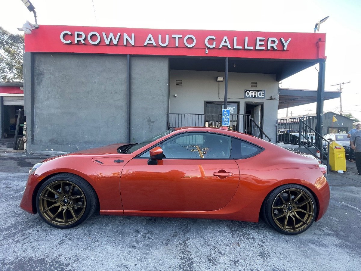 Used 2015 Scion FR-S RWD image 6