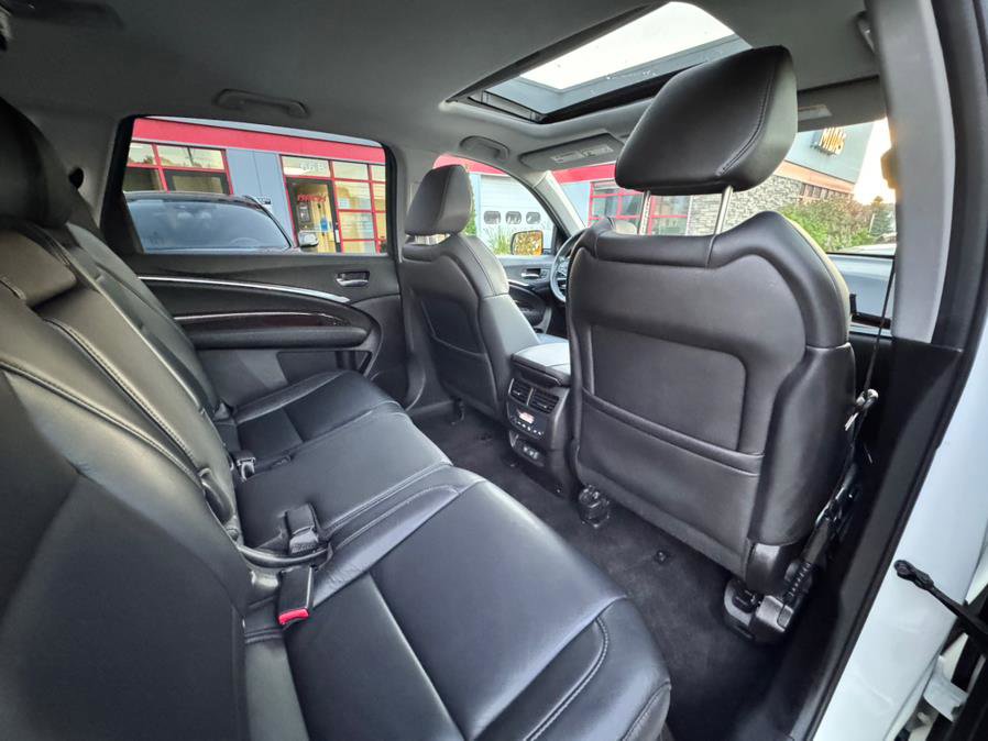 Used 2017 Acura MDX SH-AWD w/ Technology Package image 32