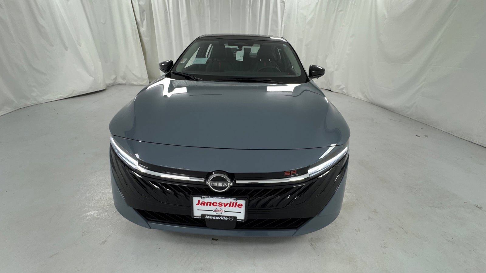 New 2026 Nissan Sentra SR w/ SR Premium Package FWD image 8