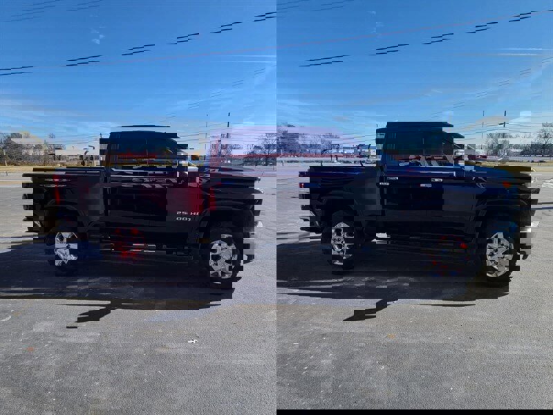 Used 2020 Chevrolet Silverado 2500 LTZ w/ LTZ Premium Package image 4