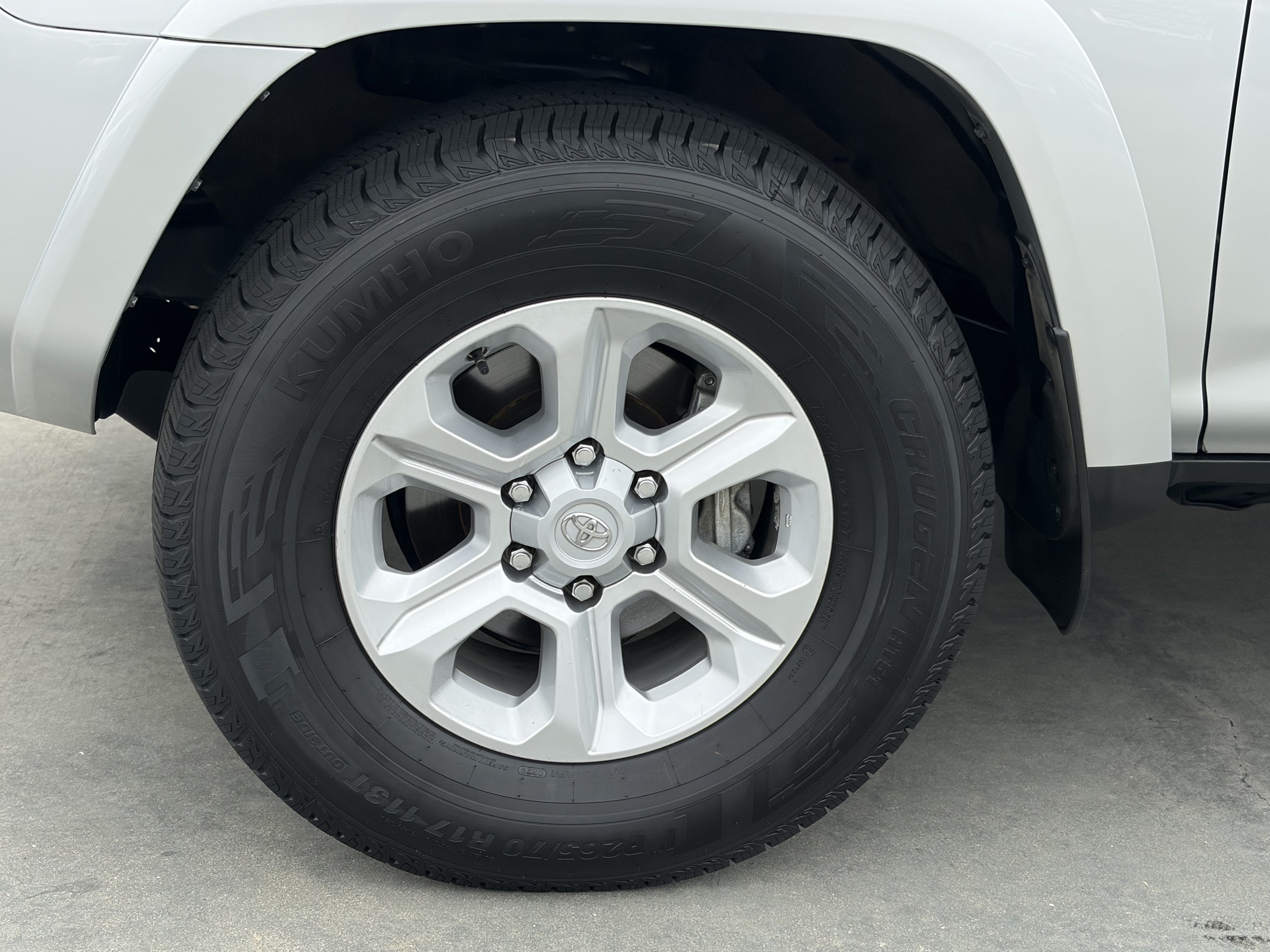 Certified 2024 Toyota 4Runner SR5 RWD image 8