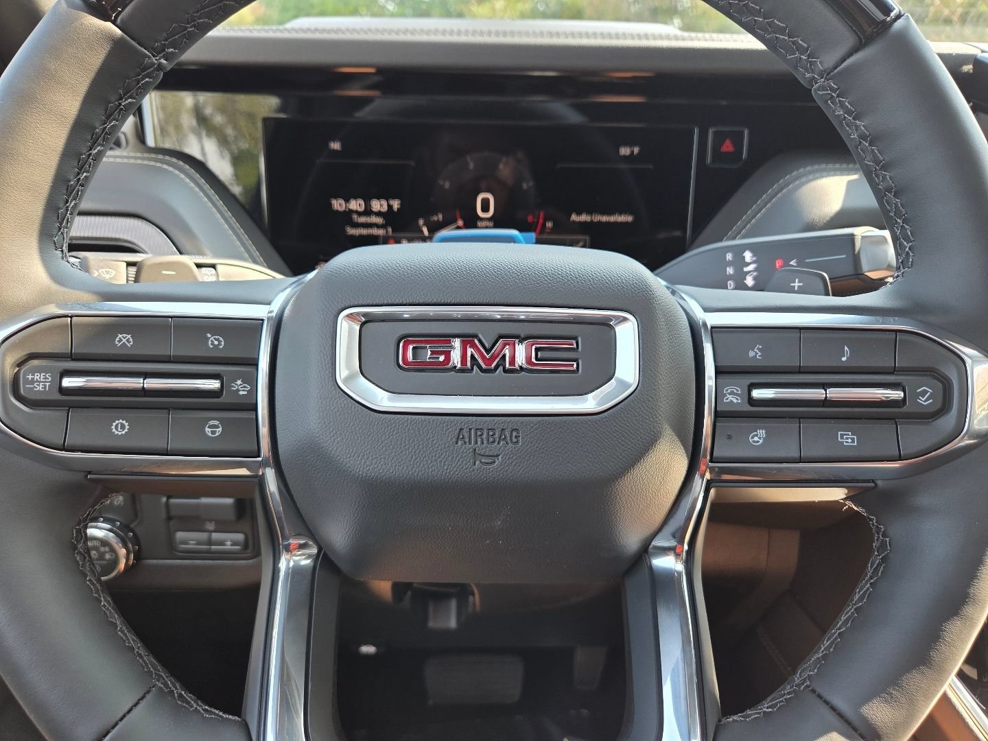 New 2026 GMC Yukon XL Elevation w/ Elevation Premium Package AWD/4WD image 34